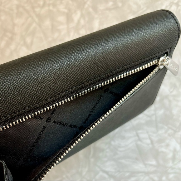 NWOT Michael Kors Large Saffiano Leather Jet Set Wallet - Picture 5 of 8